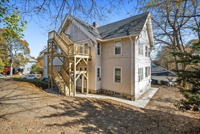 15 Clearview Ave 2, Worcester, MA 01605