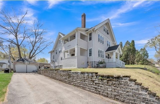 15 Clearview Ave 2, Worcester, MA 01605
