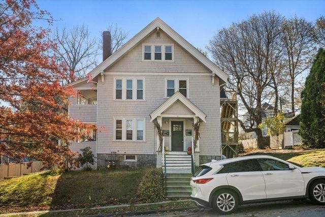 15 Clearview Ave 2, Worcester, MA 01605