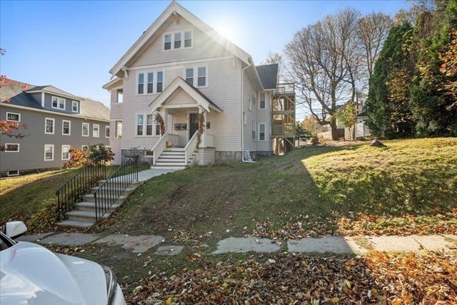 15 Clearview Ave 2, Worcester, MA 01605