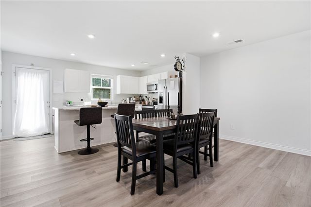 112 Wells Station Road, Seneca, SC 29678