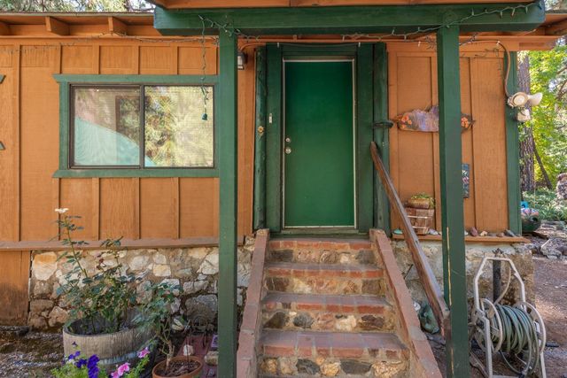 2964 Fern Ave, Camino, CA 95709