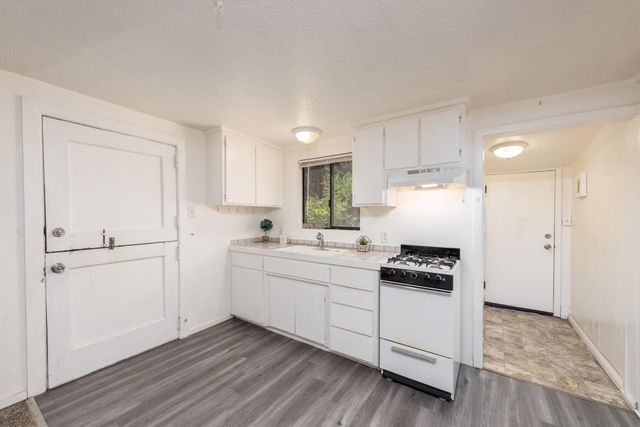 2964 Fern Ave, Camino, CA 95709