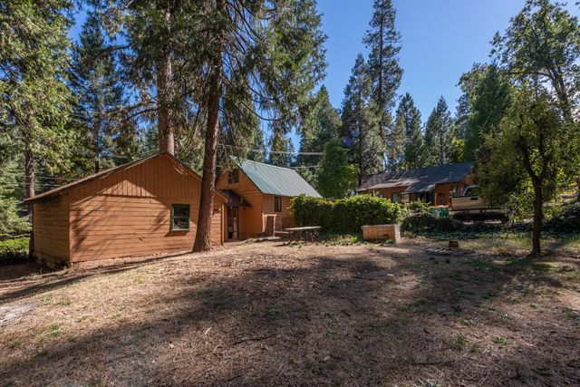 2964 Fern Ave, Camino, CA 95709