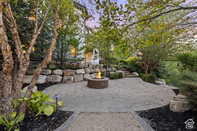 6602 W NORMANDY WAY, Highland, UT 84003