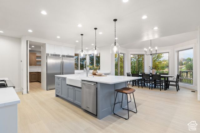 6602 W NORMANDY WAY, Highland, UT 84003