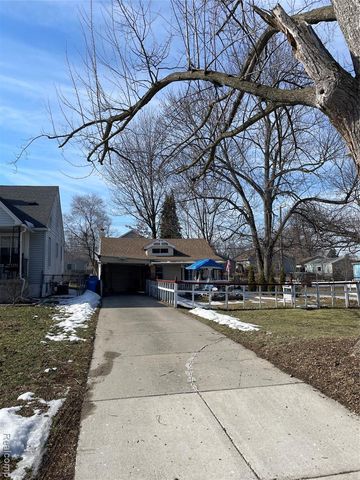 26521 Barrington, Madison Heights, MI 48071