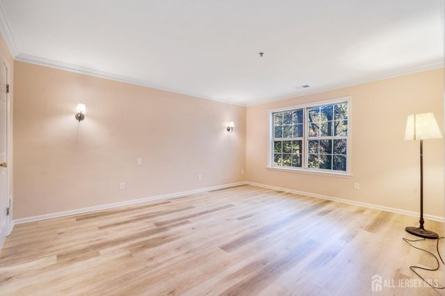 1326 Waterford Drive, Edison, NJ 08817