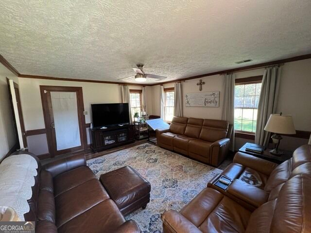 3226 Hildas Corner SE, Conyers, GA 30013