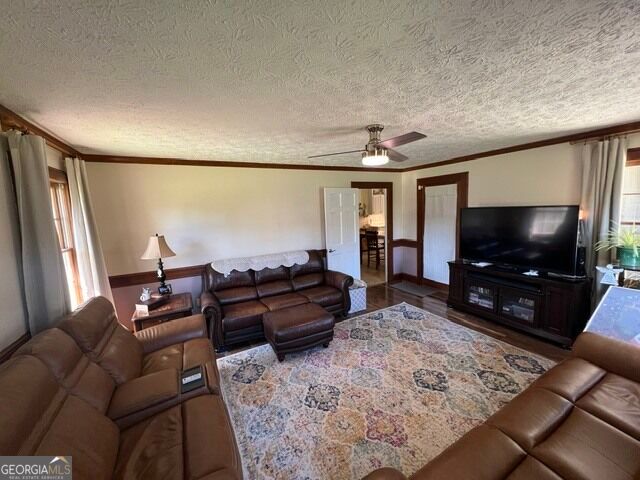 3226 Hildas Corner SE, Conyers, GA 30013