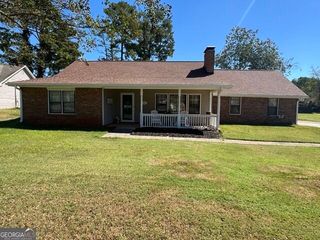 3226 Hildas Corner SE, Conyers, GA 30013