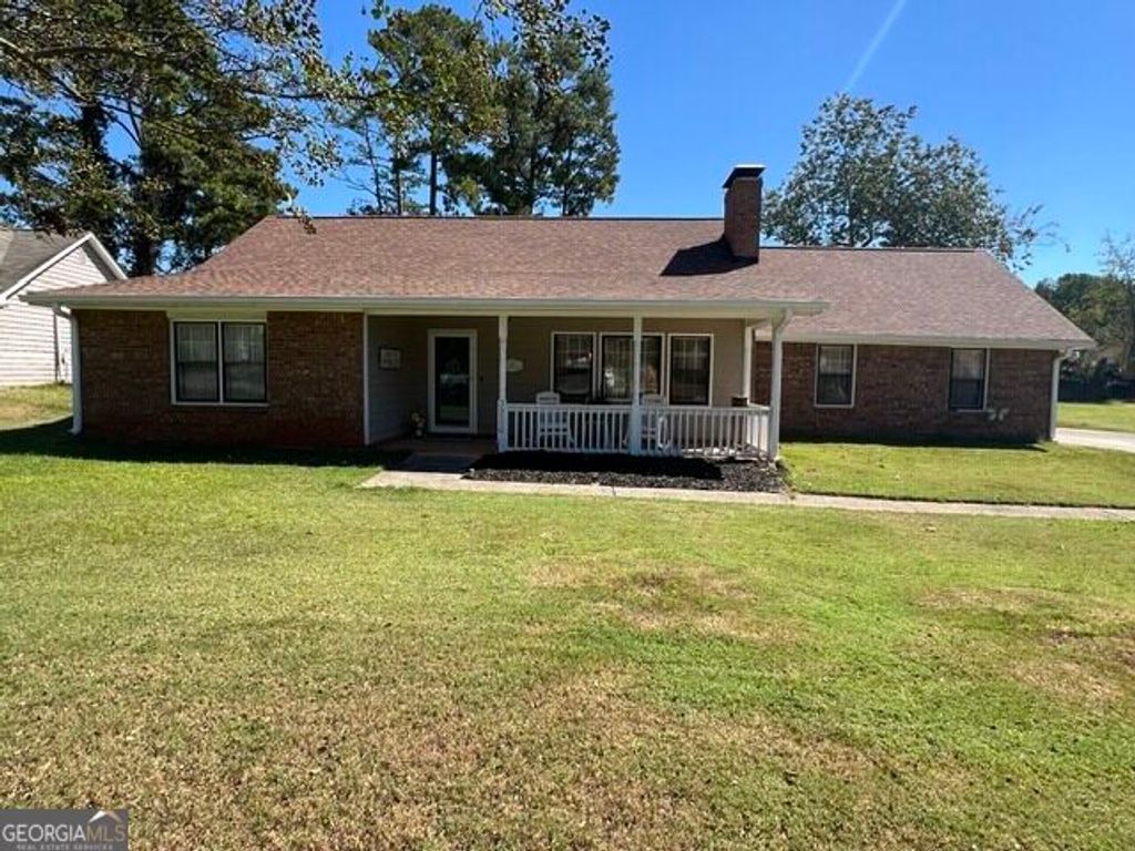 3226 Hildas Corner SE, Conyers, GA 30013