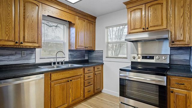 1210 Cora Avenue, Rice Lake, WI 54868