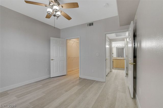 8000 Badura Avenue 1143, Las Vegas, NV 89113