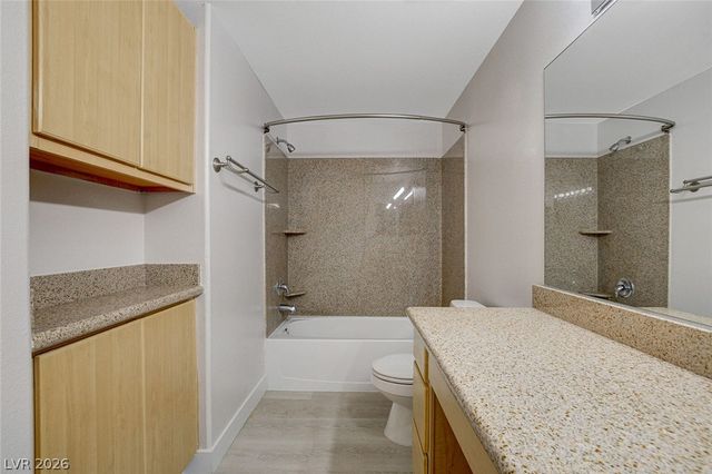 8000 Badura Avenue 1143, Las Vegas, NV 89113