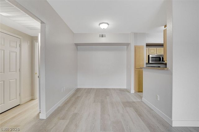 8000 Badura Avenue 1143, Las Vegas, NV 89113