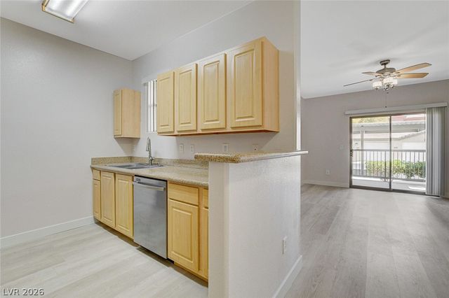 8000 Badura Avenue 1143, Las Vegas, NV 89113