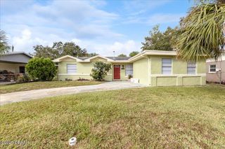 616 Cedar Park Drive, Daytona Beach, FL 32114