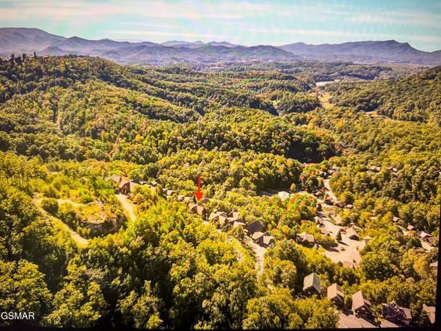 1582 Bears Den Way, Sevierville, TN 37862