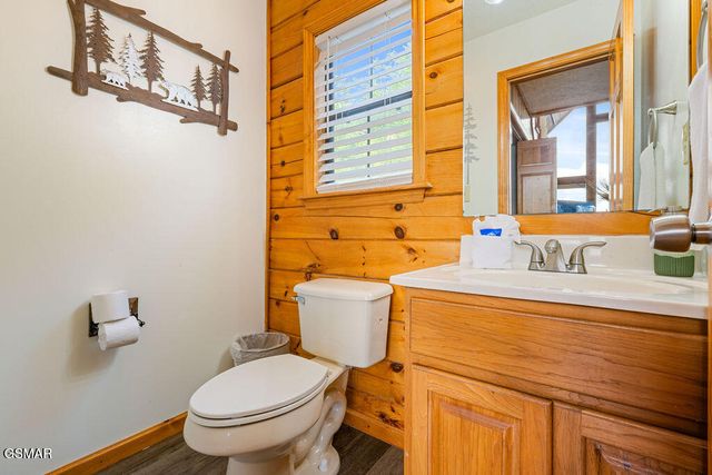 1582 Bears Den Way, Sevierville, TN 37862