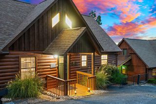 1582 Bears Den Way, Sevierville, TN 37862