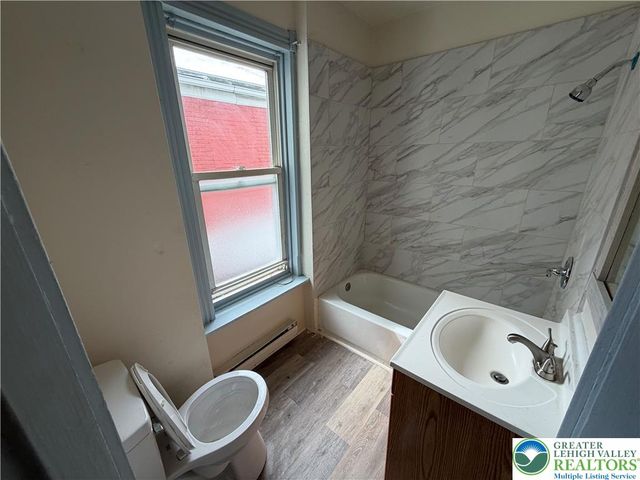 1312 North 10th Street, Reading City, PA 19604