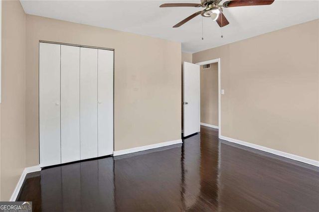 6107 Winview Drive, Forest Park, GA 30297