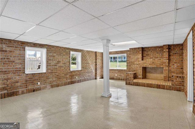 6107 Winview Drive, Forest Park, GA 30297