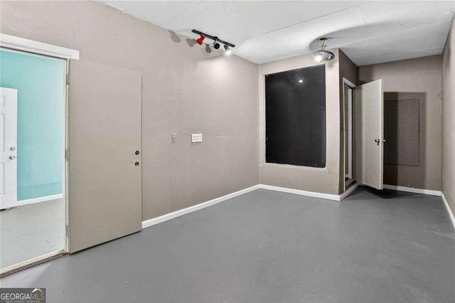 6107 Winview Drive, Forest Park, GA 30297