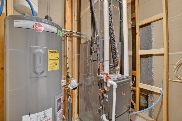 1069 Sunnyside Drive, Leighton Twp, MI 49348