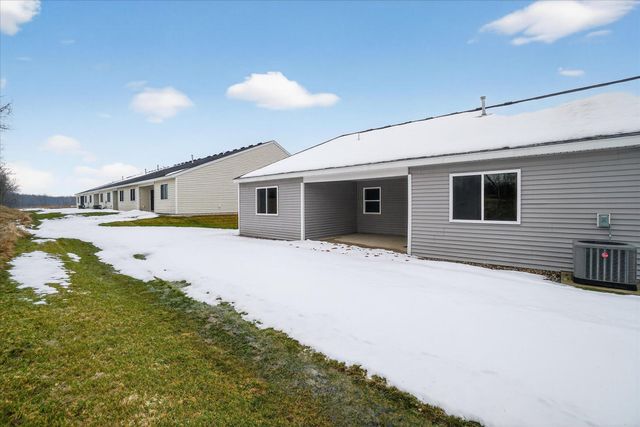 1069 Sunnyside Drive, Leighton Twp, MI 49348