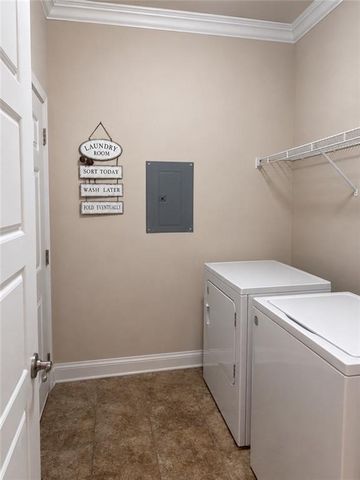 2432 Mckenzie Court, Saraland, AL 36571