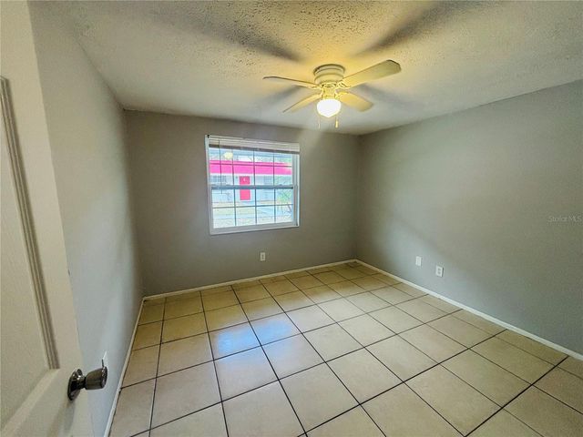 11733 N 12TH STREET H, Tampa, FL 33612