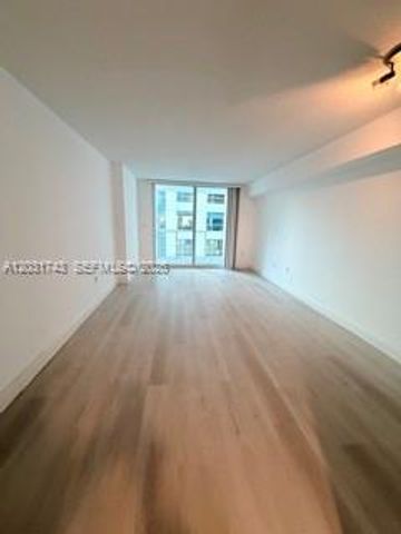 1200 Brickell Bay Drive 2416, Miami, FL 33131