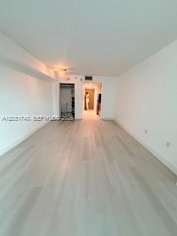1200 Brickell Bay Drive 2416, Miami, FL 33131