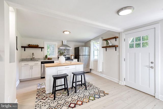5603 KENFORD RD, Baltimore, MD 21209