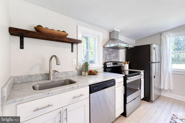 5603 KENFORD RD, Baltimore, MD 21209