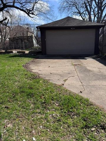 16814 Parkside Street, Detroit, MI 48221