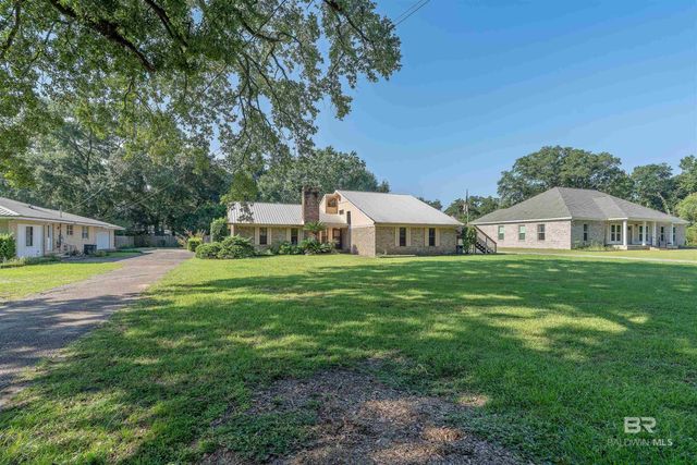 413 W Persimmon Avenue, Foley, AL 36535
