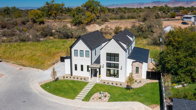 724 Ivory Glade Court, Grand Junction, CO 81506
