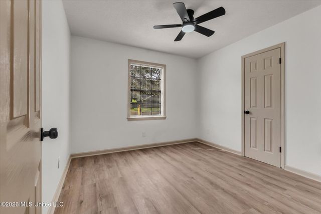 8182 Cedarbrook Drive, Southaven, MS 38671