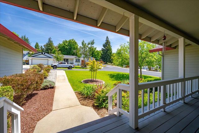 12433 Tam O Shanter Ln, Auburn, CA 95603