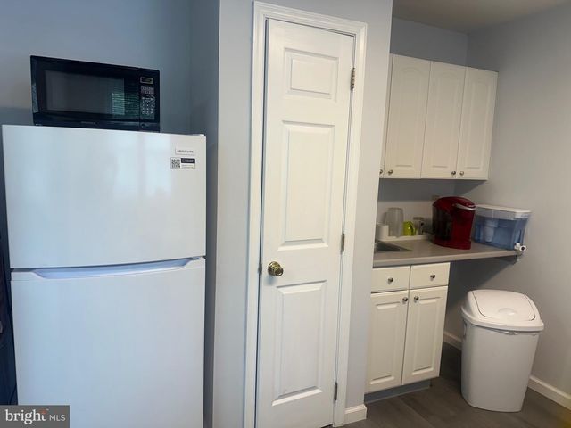 3641 HADDONFIELD RD, Pennsauken, NJ 08109