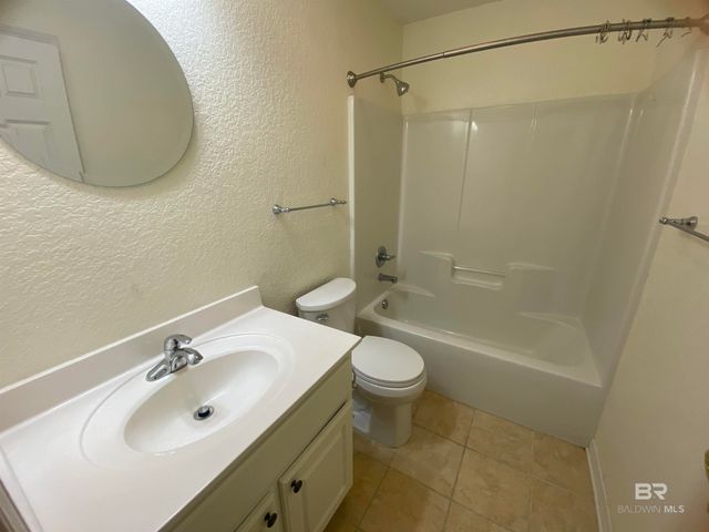 9734 N Bayou Road, Lillian, AL 36549