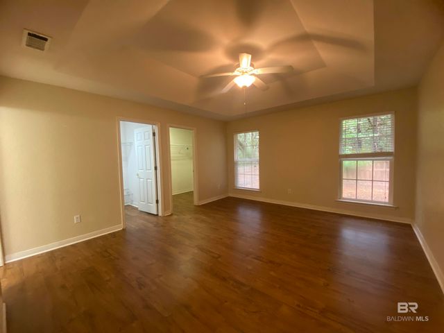 9734 N Bayou Road, Lillian, AL 36549