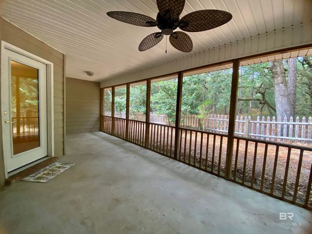 9734 N Bayou Road, Lillian, AL 36549