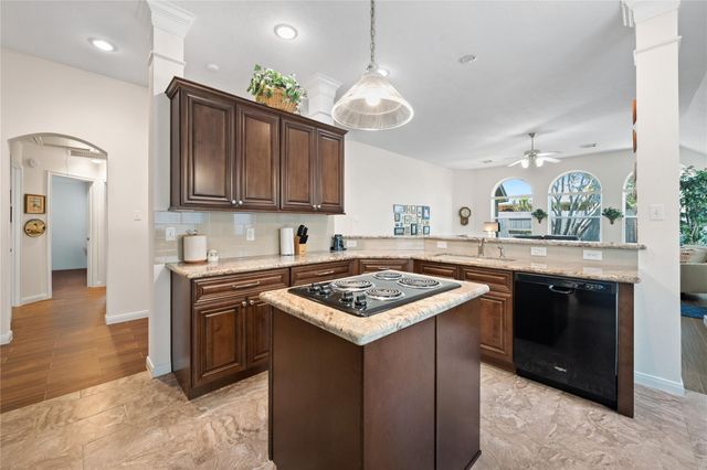 2514 S Strathford Lane, Kingwood, TX 77345