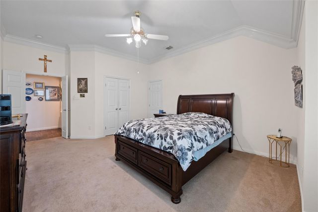 2514 S Strathford Lane, Kingwood, TX 77345