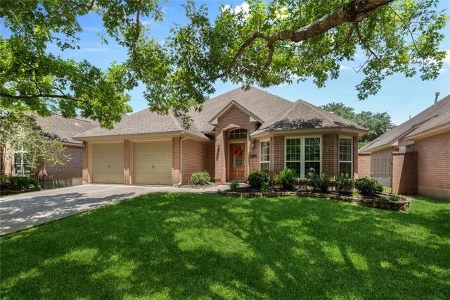 2514 S Strathford Lane, Kingwood, TX 77345