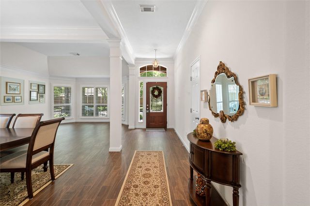 2514 S Strathford Lane, Kingwood, TX 77345